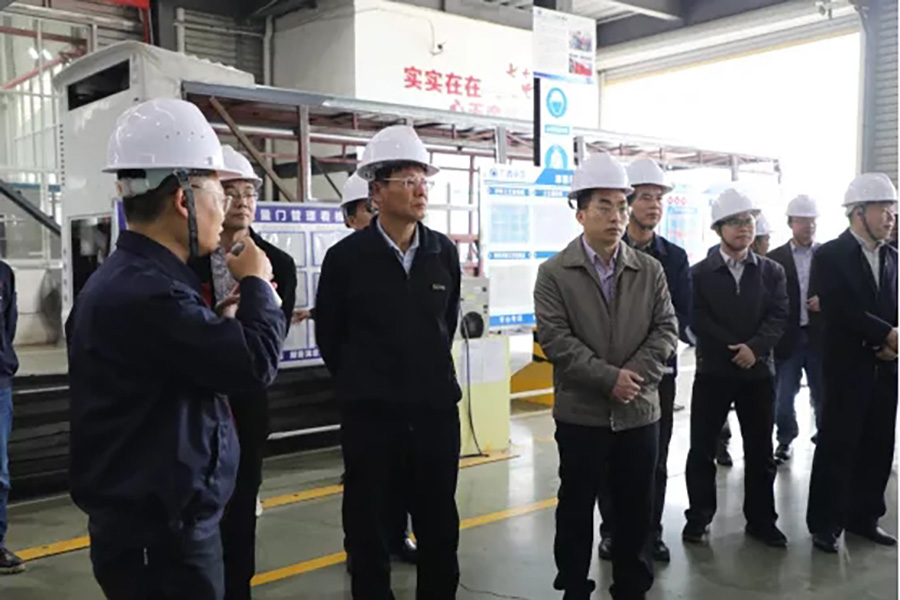 On March 24 2021 Chen Shiping vice chairman of Nanning Municipal Committee of the Chinese people's Political Consultative Conference and his party went to the company to carry out a special class on advanced equipment manufacturing industry