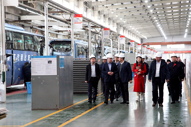 Talk about development together: the delegation of Chongqing Municipal Government visited SUNLONG BUS